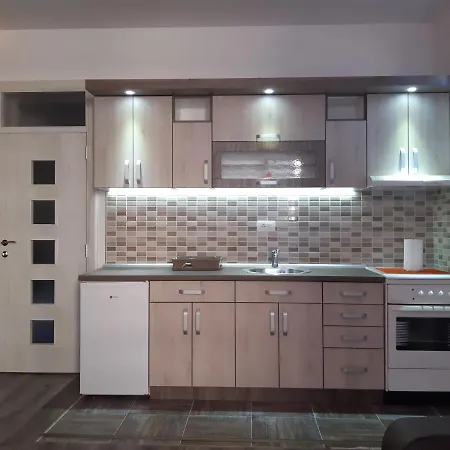 Apartment Hedonija Nova Varos